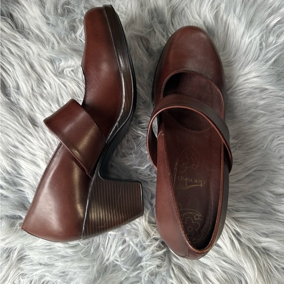Dansko Womens size 40 Mary Jane Leather Heels Brown Slip On - Picture 5 of 8